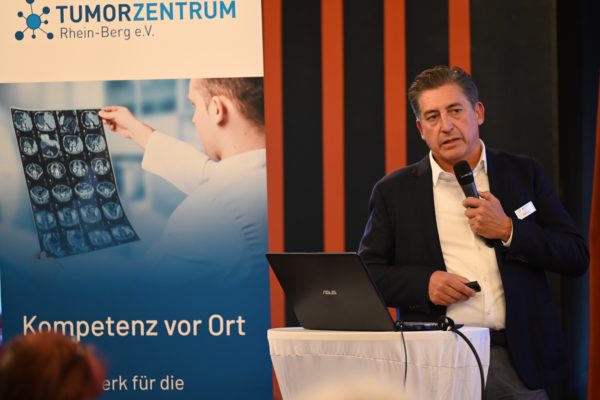 Patientenforum Tumorzentrum Rhein-Berg e.V. - Dr. David Bórquez